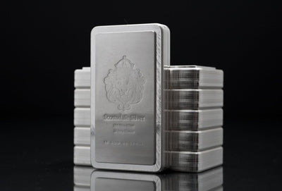 Obverse of 10 oz Silver Scottsdale Mint Stacker bar with lion hallmark and .999 fine inscription