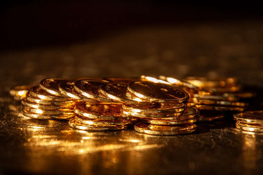 Everything You Need to Know About the Ups and Downs of Gold Investing